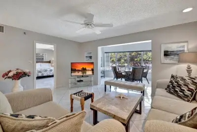 4270 NW 40th St #302, Lauderdale Lakes: photo 1 of 59