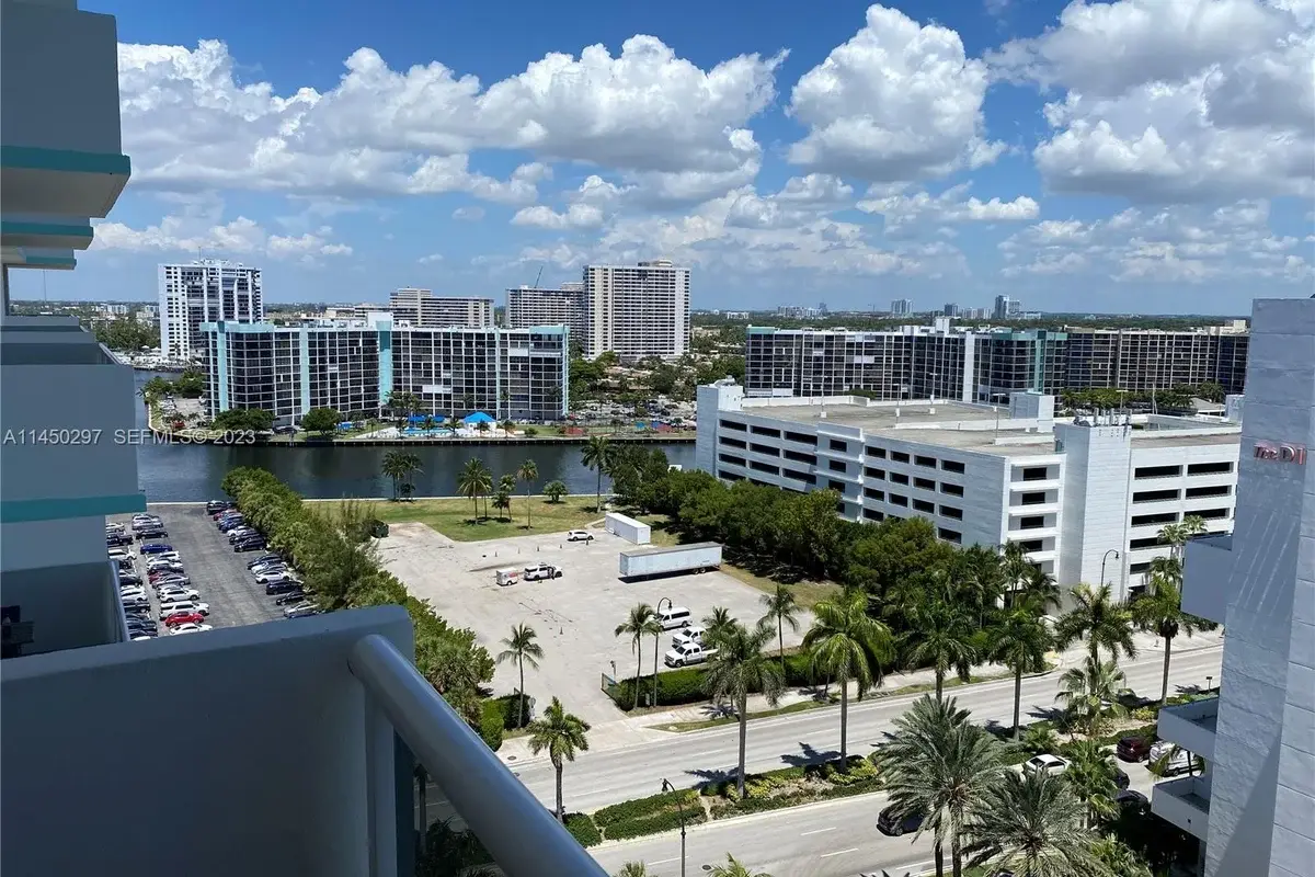 3725 S Ocean Dr #1521, Hollywood: photo 1 of 27