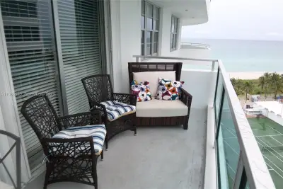 5151 Collins Ave #1030, Miami Beach: photo 1 of 48