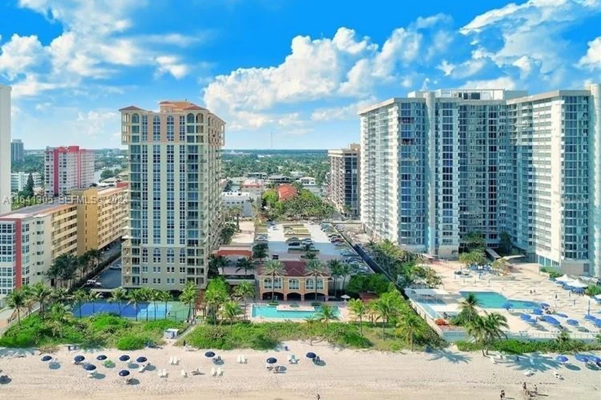 2080 S Ocean Dr #1607, Hallandale Beach: photo 1 of 17