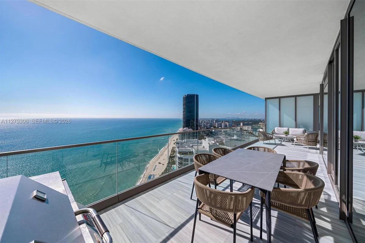 18975 E Collins Ave #3802, Sunny Isles Beach: photo 1 of 60