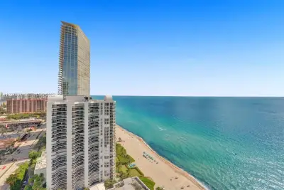 16699 Collins Ave #3105, Sunny Isles Beach: photo 1 of 26