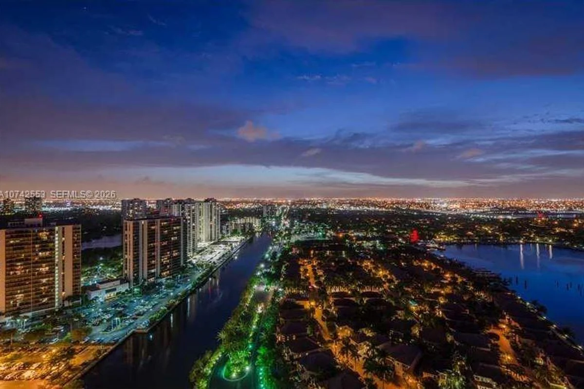 3802 NE 207th St #2802, Aventura: photo 1 of 101