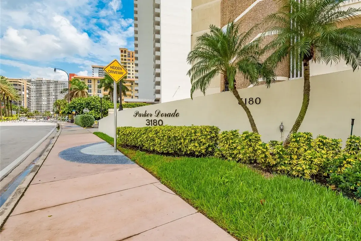 3180 S Ocean Dr #422, Hallandale Beach: photo 1 of 27