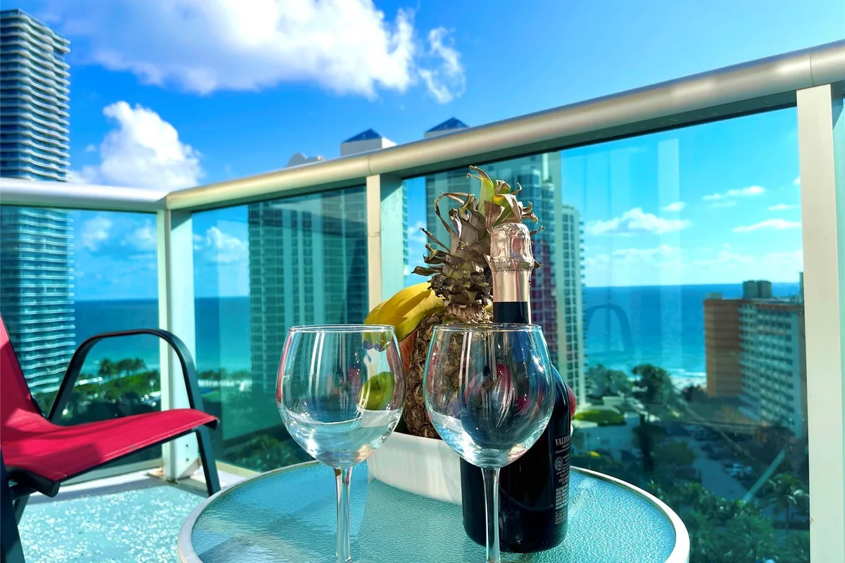 19370 Collins Ave, Sunny Isles Beach: photo 1 of 20