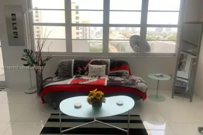 100 Lincoln Rd #1509, Miami Beach: photo 1 of 32
