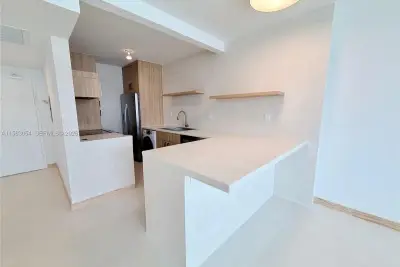 100 Lincoln Rd #1241, Miami Beach: photo 1 of 30