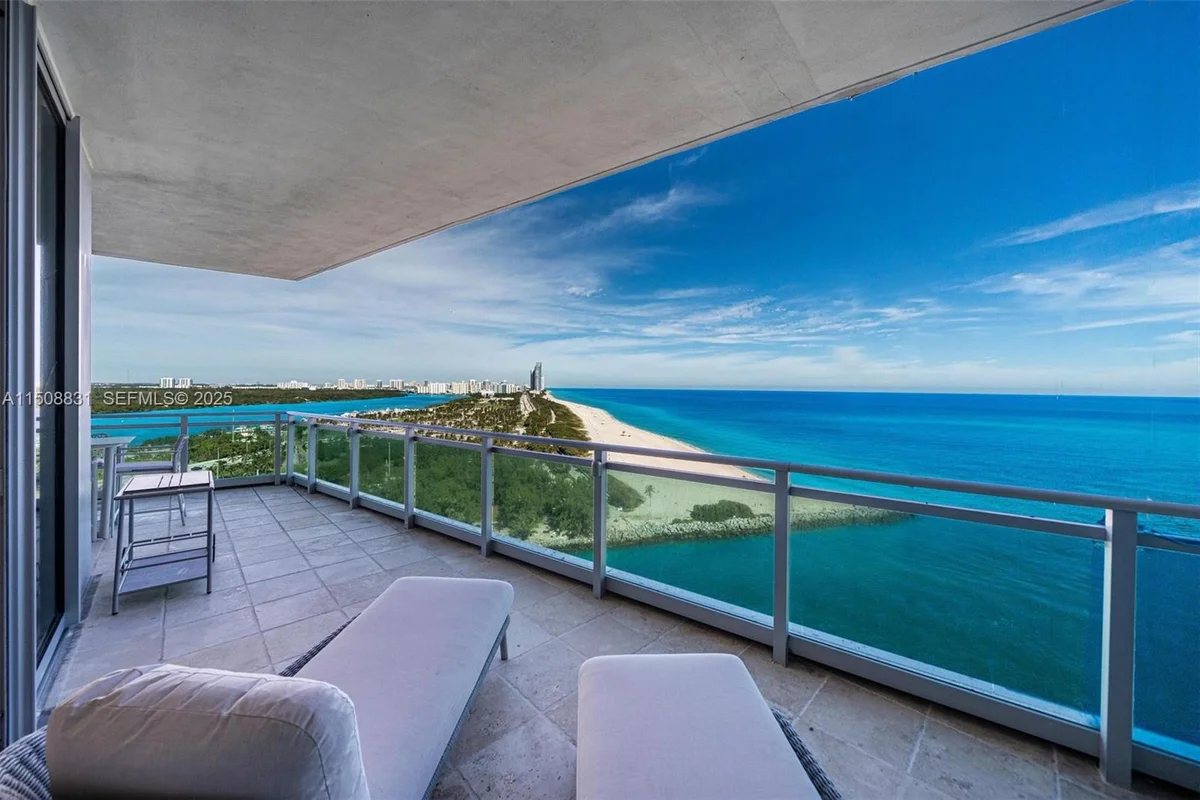 10295 E Collins Ave #1509, Bal Harbour: photo 1 of 23
