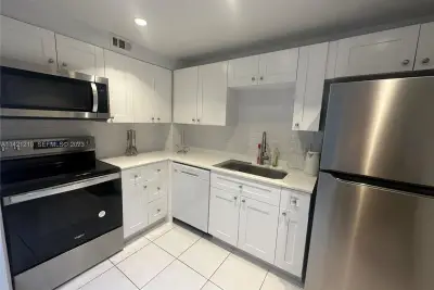 401 Golden Isles Dr #603, Hallandale Beach: photo 1 of 16