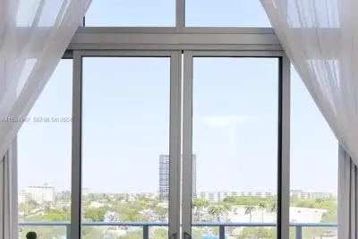 4010 S Ocean Dr #R504, Hollywood: photo 1 of 20