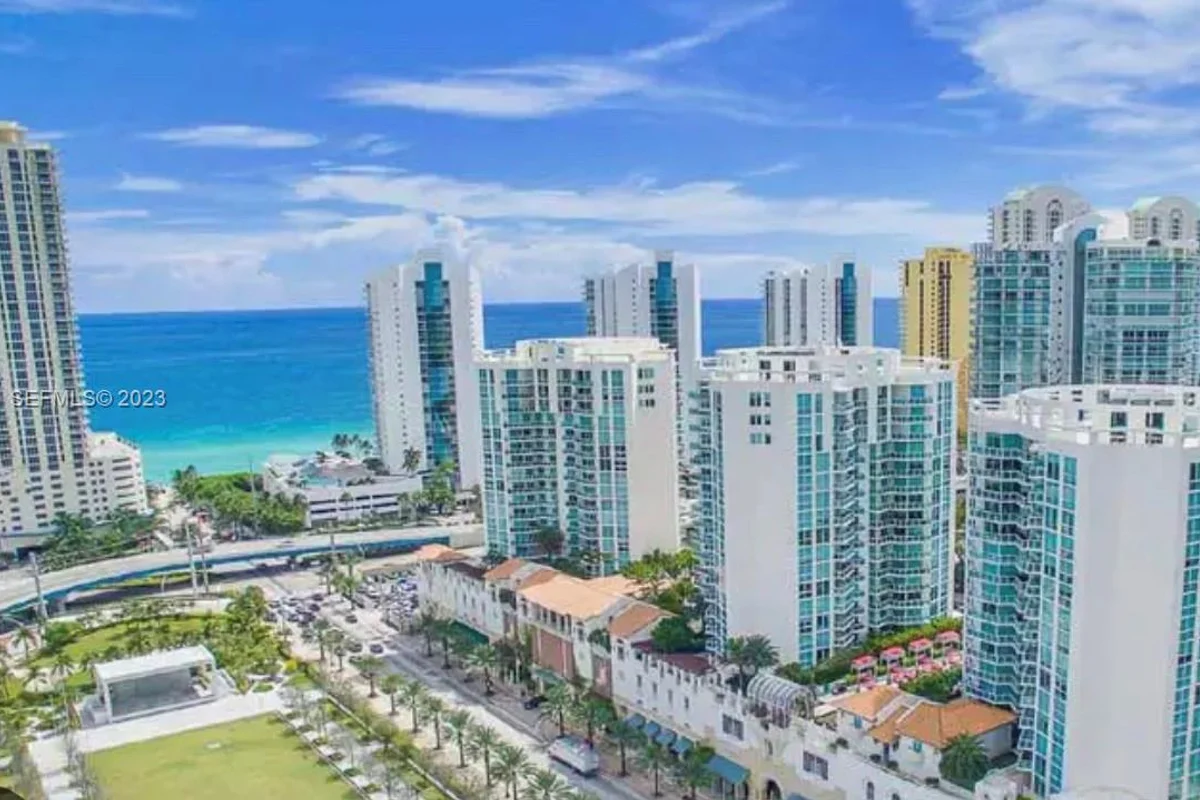 200 Sunny Isles Blvd #2-1602, Sunny Isles Beach: photo 1 of 8