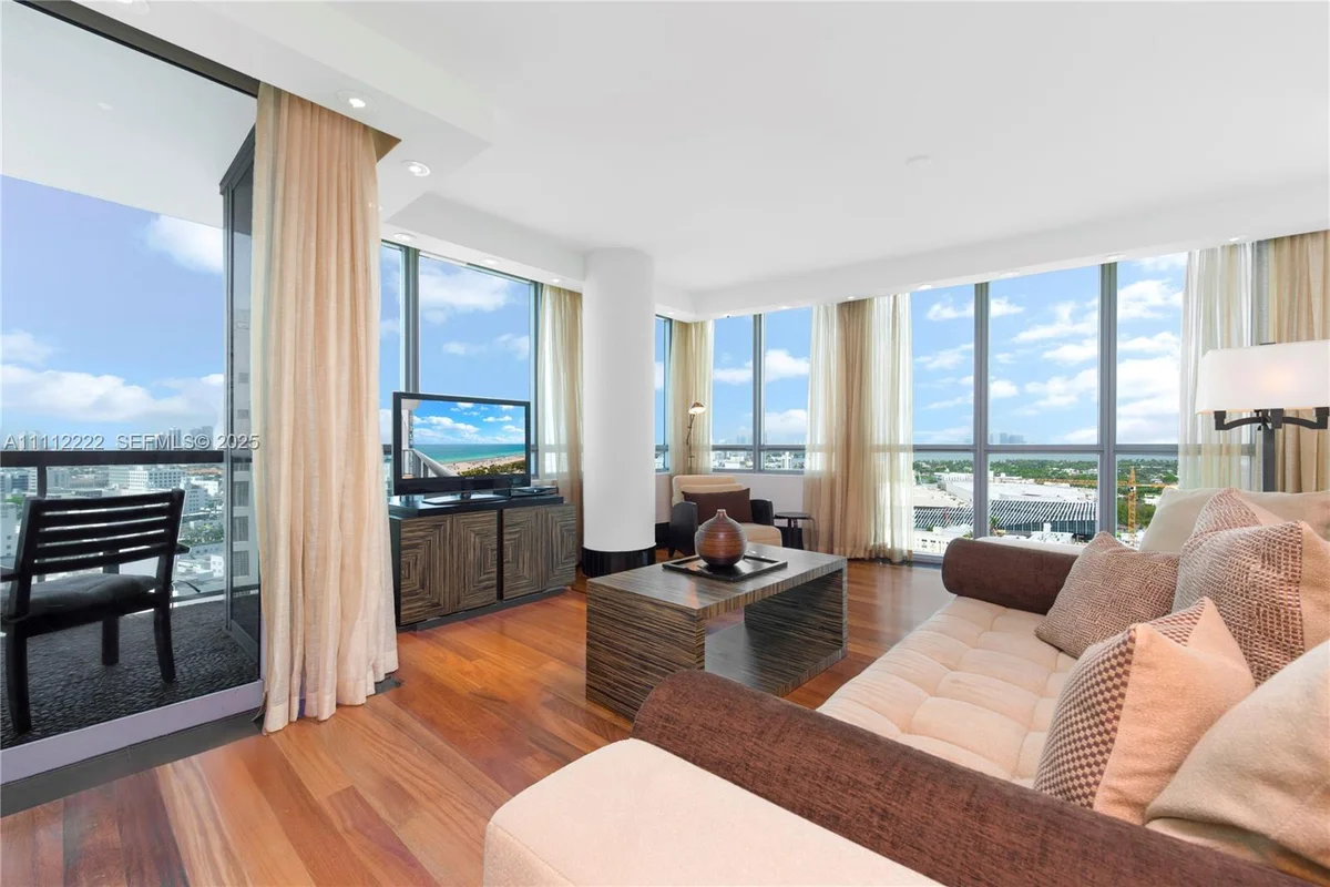 101 20th St #2402, Miami Beach: photo 1 of 23