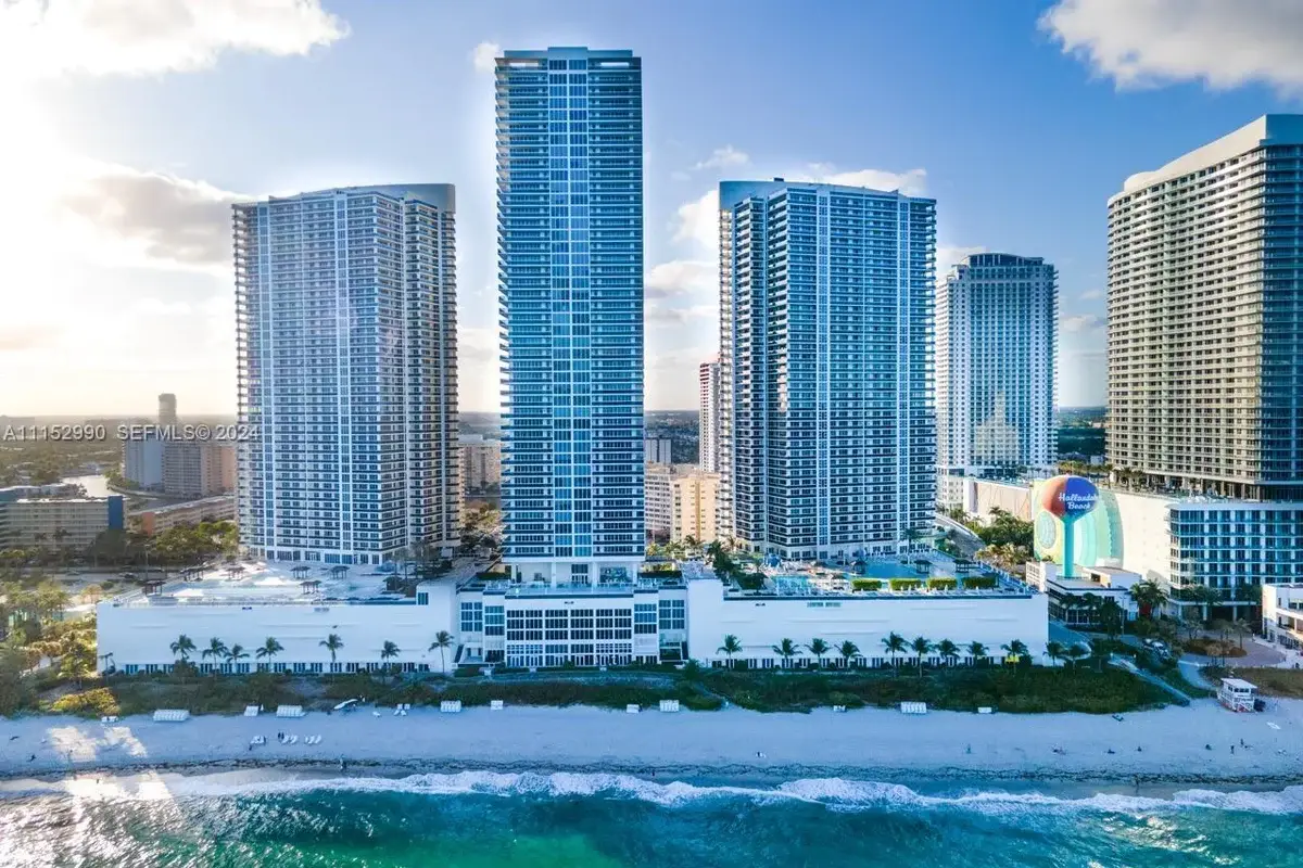 1830 Ocean Dr #4710, Hallandale Beach: photo 1 of 30