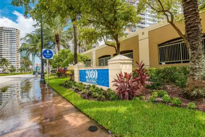 2080 S Ocean Dr #602, Hallandale Beach: photo 1 of 37