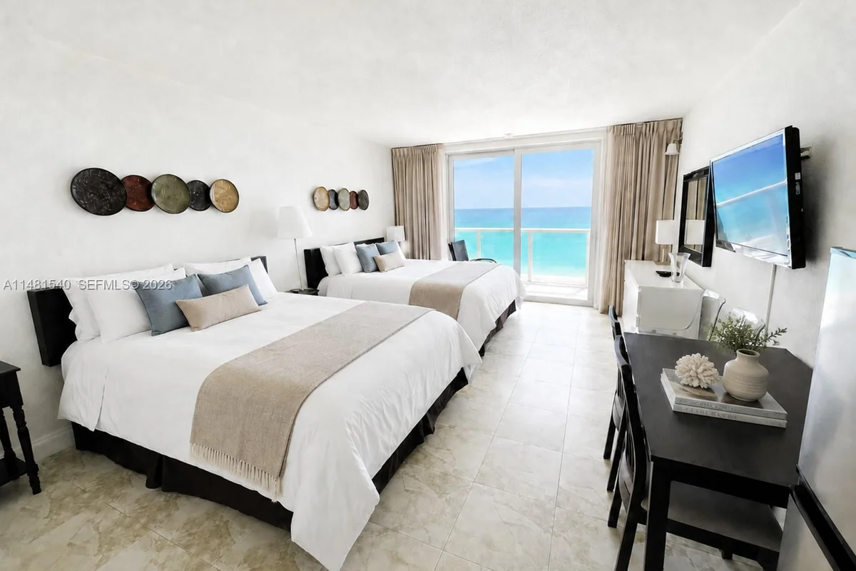 19201 Collins Ave #411, Sunny Isles Beach: photo 1 of 6
