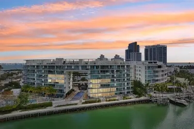 6620 Indian Creek Dr #607, Miami: photo 1 of 42