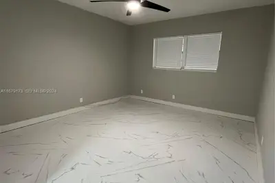 5102 NW 36th St #605, Lauderdale Lakes: photo 1 of 22