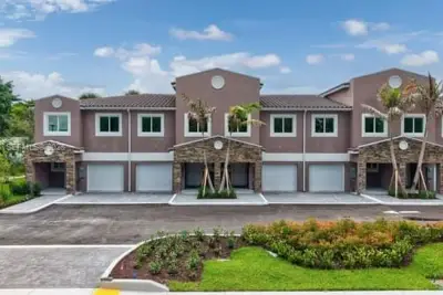 1563 NW 94th Way #09, Coral Springs: photo 1 of 42