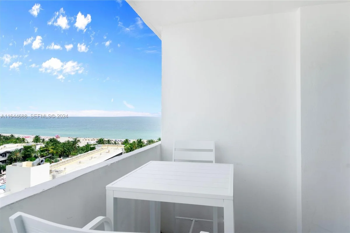 100 Lincoln Rd #1104, Miami Beach: photo 1 of 24