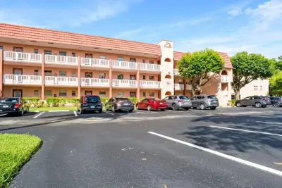9581 Sunrise Lakes Blvd #309, Sunrise: photo 1 of 43