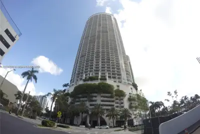 1750 N Bayshore Dr #3112, Miami: photo 1 of 11