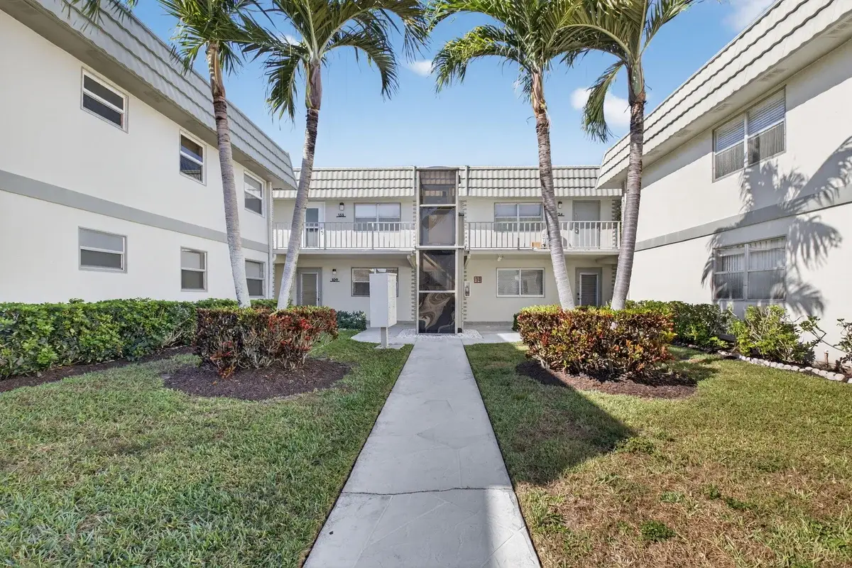 109 Monaco C, Delray Beach: photo 1 of 47