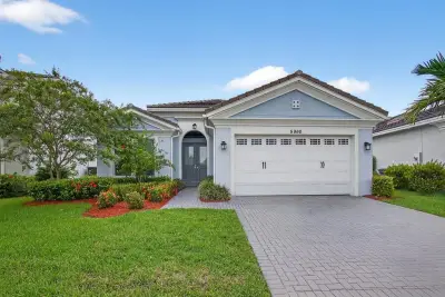 5960 Buttonbush Dr, Loxahatchee: photo 1 of 34