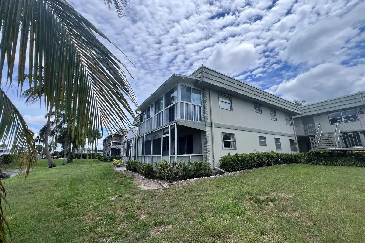 161 Brittany Ter #D, Delray Beach: photo 1 of 30