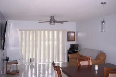 600 NE 2nd St #208, Dania Beach: photo 1 of 30