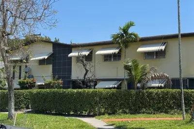 17051 NE 23rd Ave #1J, North Miami Beach: photo 1 of 20