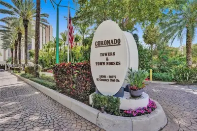 20335 W Country Club Dr #905, Aventura: photo 1 of 16
