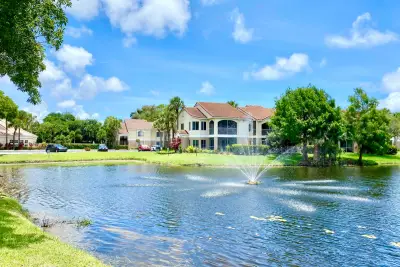 815 W Boynton Beach Blvd #7-102, Boynton Beach: photo 1 of 36