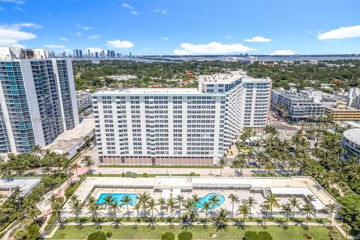 2899 Collins Ave #1218, Miami Beach: photo 1 of 44