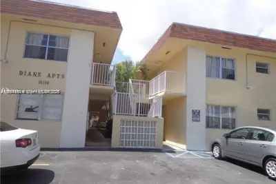 16150 NE 21st Ave #1B, North Miami Beach: photo 1 of 2