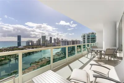 20155 NE 38th Ct #2903, Aventura: photo 1 of 28