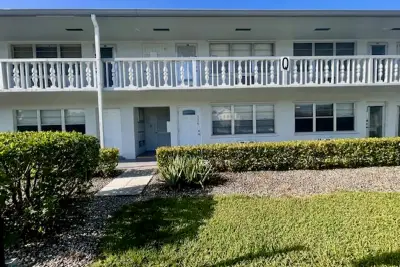336 Northampton Q, West Palm Beach: photo 1 of 23
