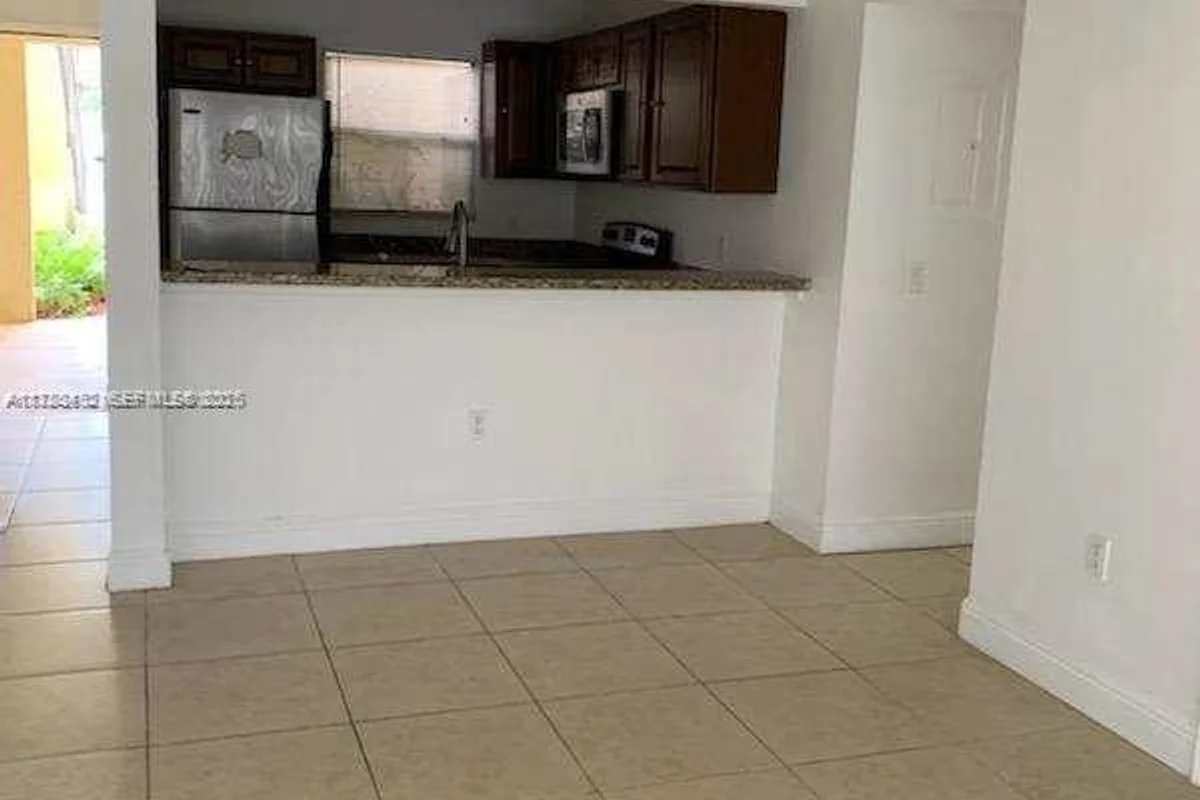 1522 Lake Crystal Dr #B, West Palm Beach: photo 1 of 5