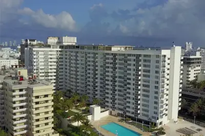 100 Lincoln Rd #1601, Miami Beach: photo 1 of 57