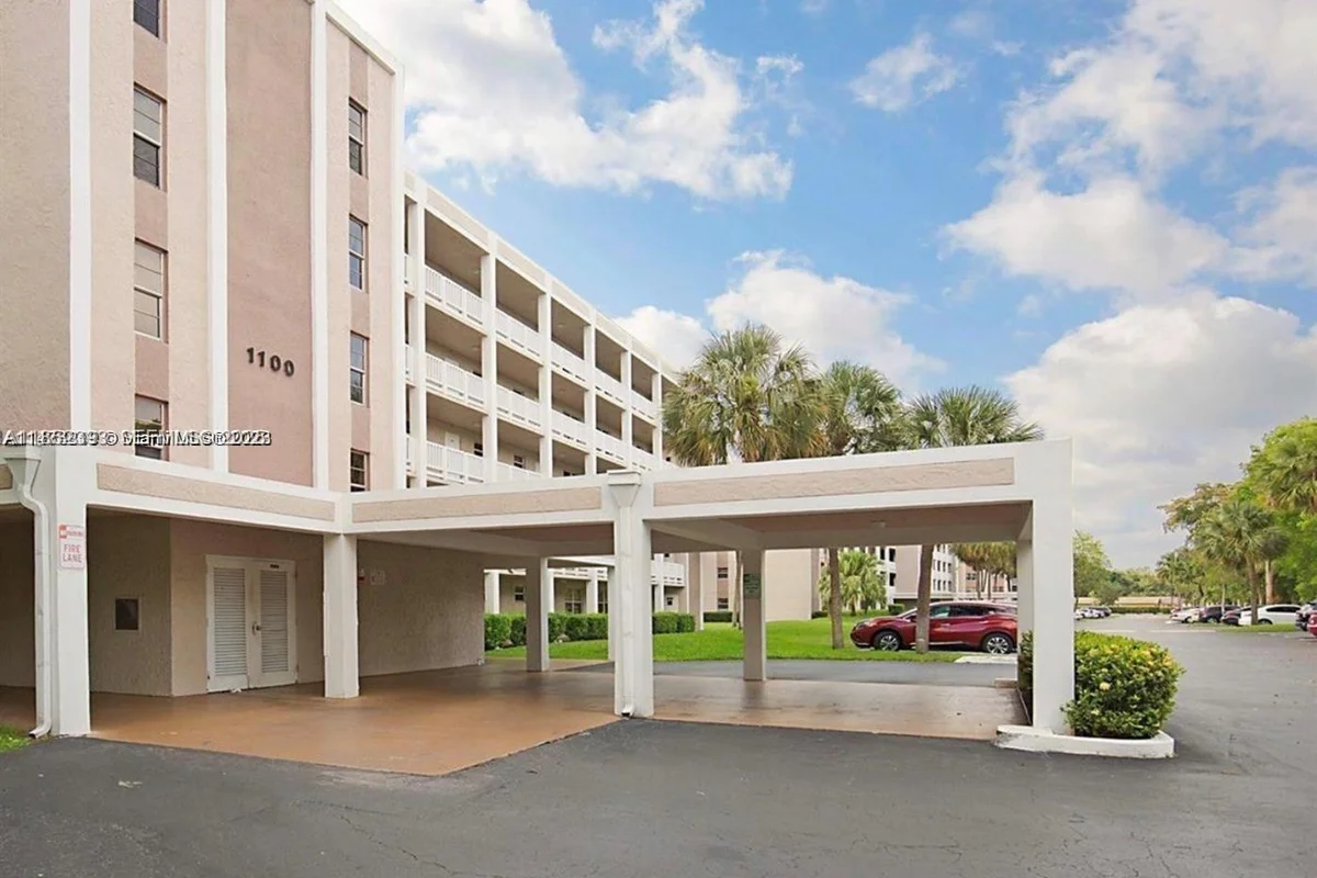 1100 NW 87th Ave #104, Coral Springs: photo 1 of 8