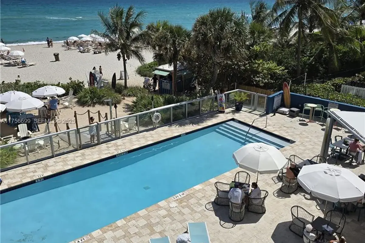 17315 Collins Ave #1402, Sunny Isles Beach: photo 1 of 28