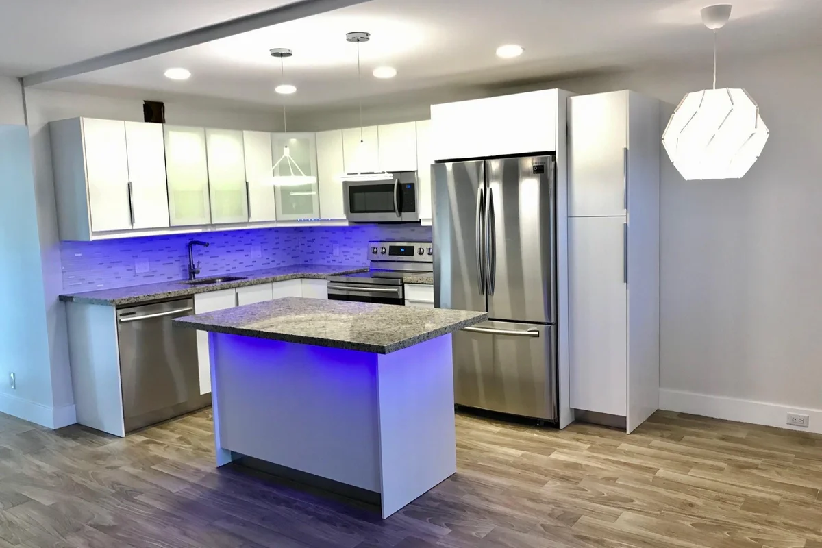 300 SW 134th Way #210E, Hollywood: photo 1 of 19
