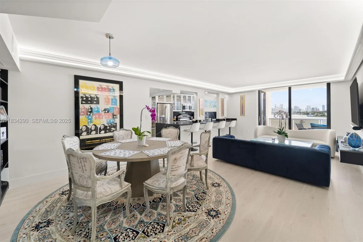 9 Island Ave #406, Miami Beach: photo 1 of 29
