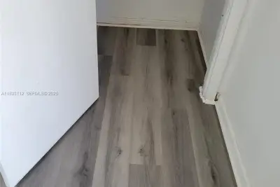 1406 NW 2nd Ave #2, Florida City: photo 1 of 10