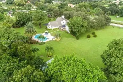 13500 SW 55th St, Southwest Ranches: photo 1 of 28