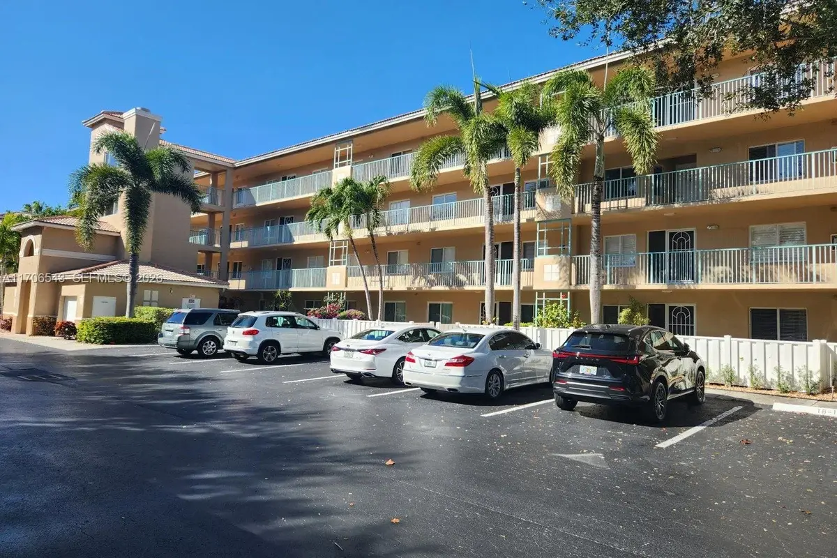 5749 Gemstone Ct #307, Boynton Beach: photo 1 of 34