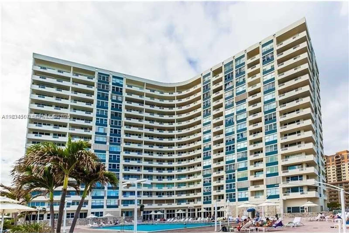 3180 S Ocean Dr #1602, Hallandale Beach: photo 1 of 28