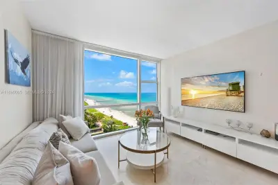 6801 Collins Ave #1203, Miami Beach: photo 1 of 50