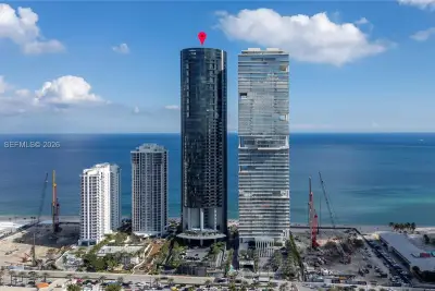 18555 Collins Ave #2303, Sunny Isles Beach: photo 1 of 47