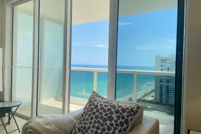 1830 S Ocean Dr #1905, Hallandale Beach: photo 1 of 10