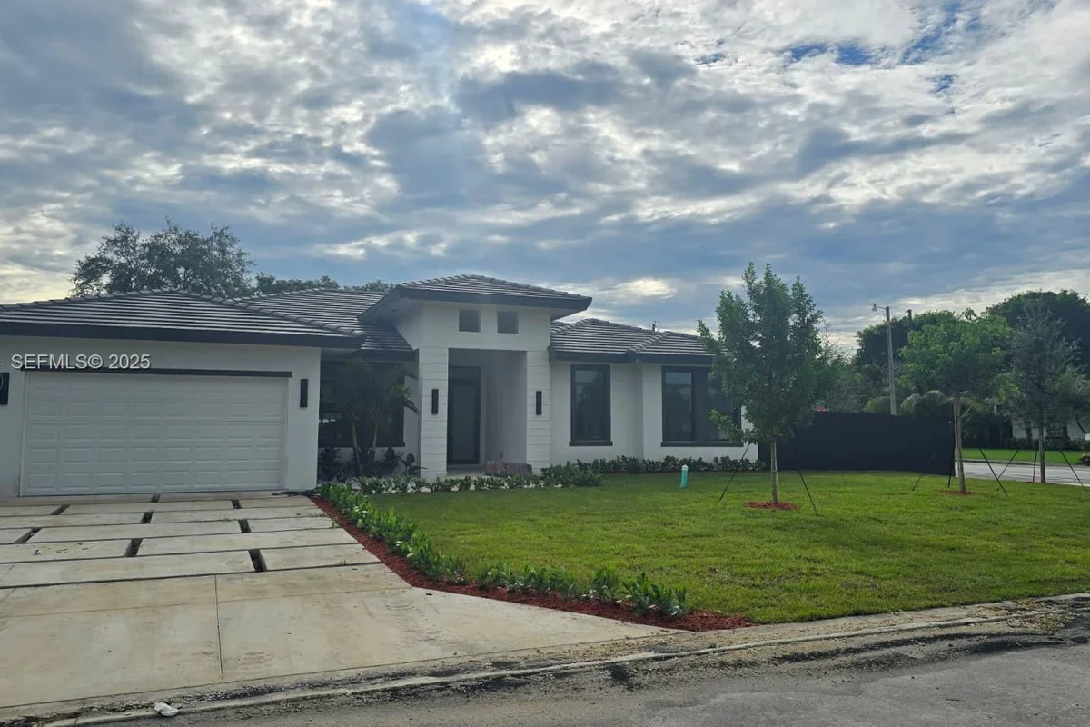28361 SW 172nd Ct, Miami: photo 1 of 42